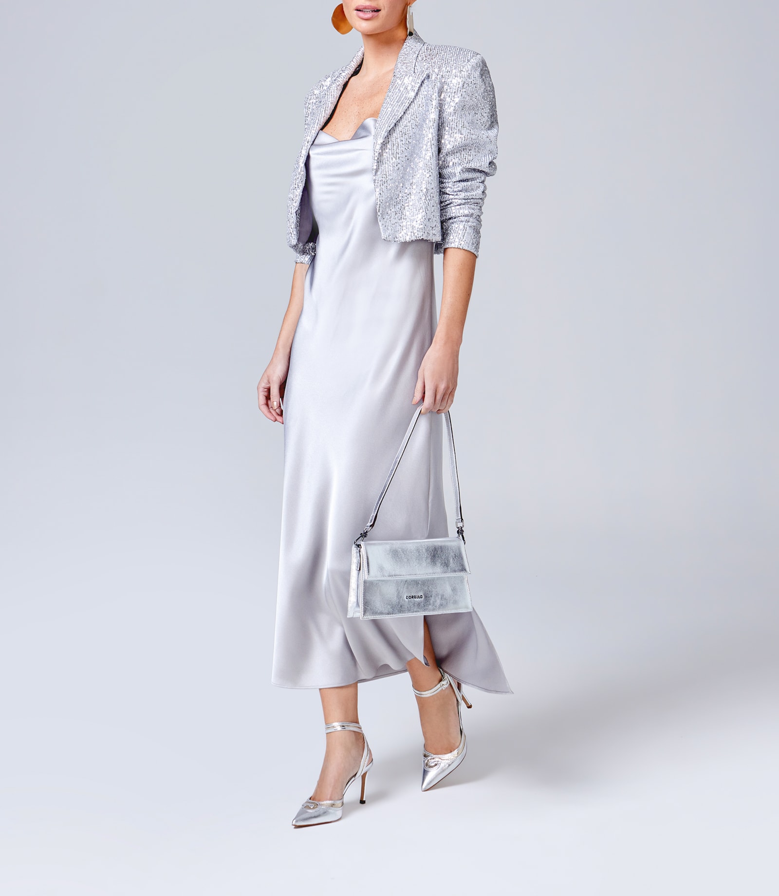 Scarpin Couro Prata