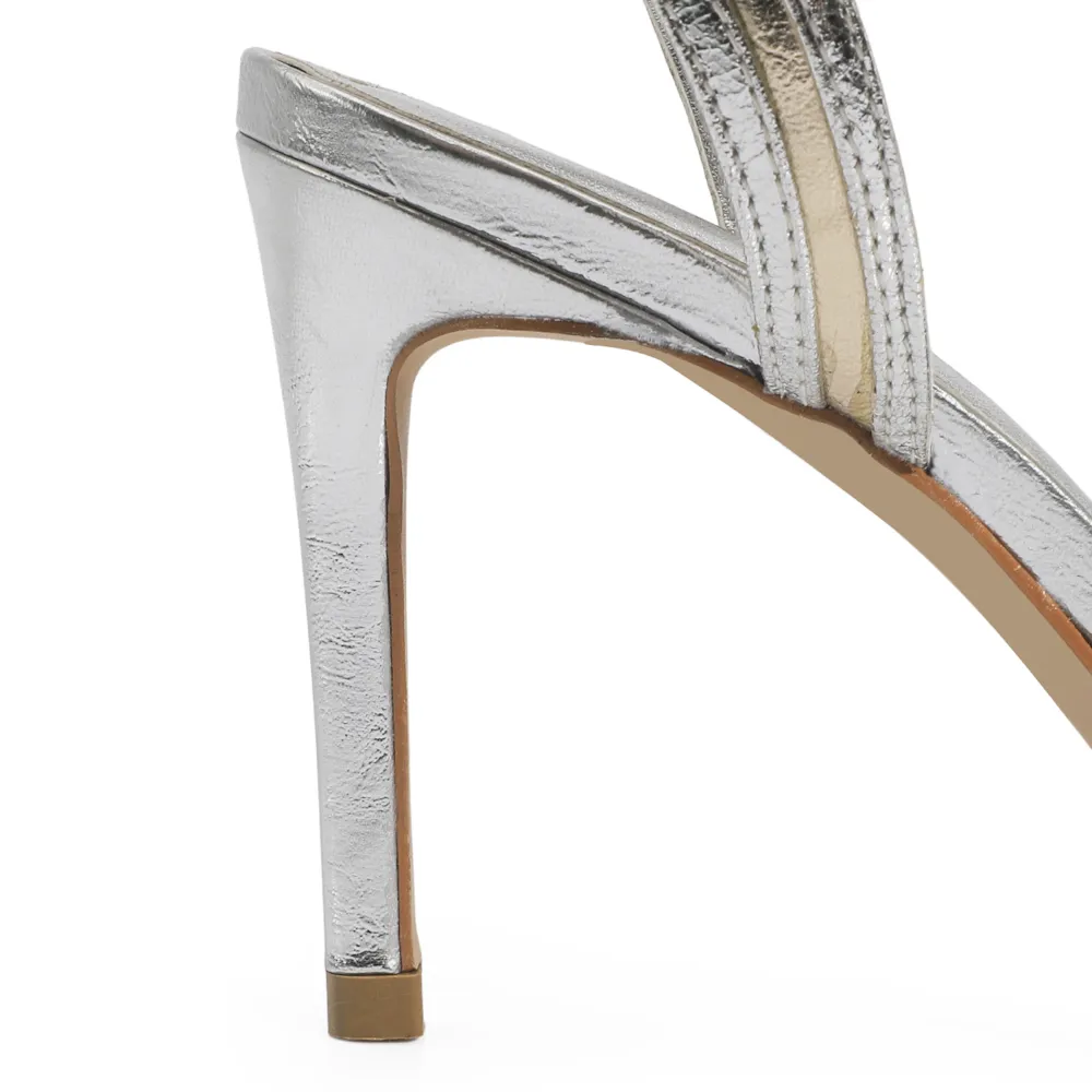 Scarpin Couro Prata - imagem 8