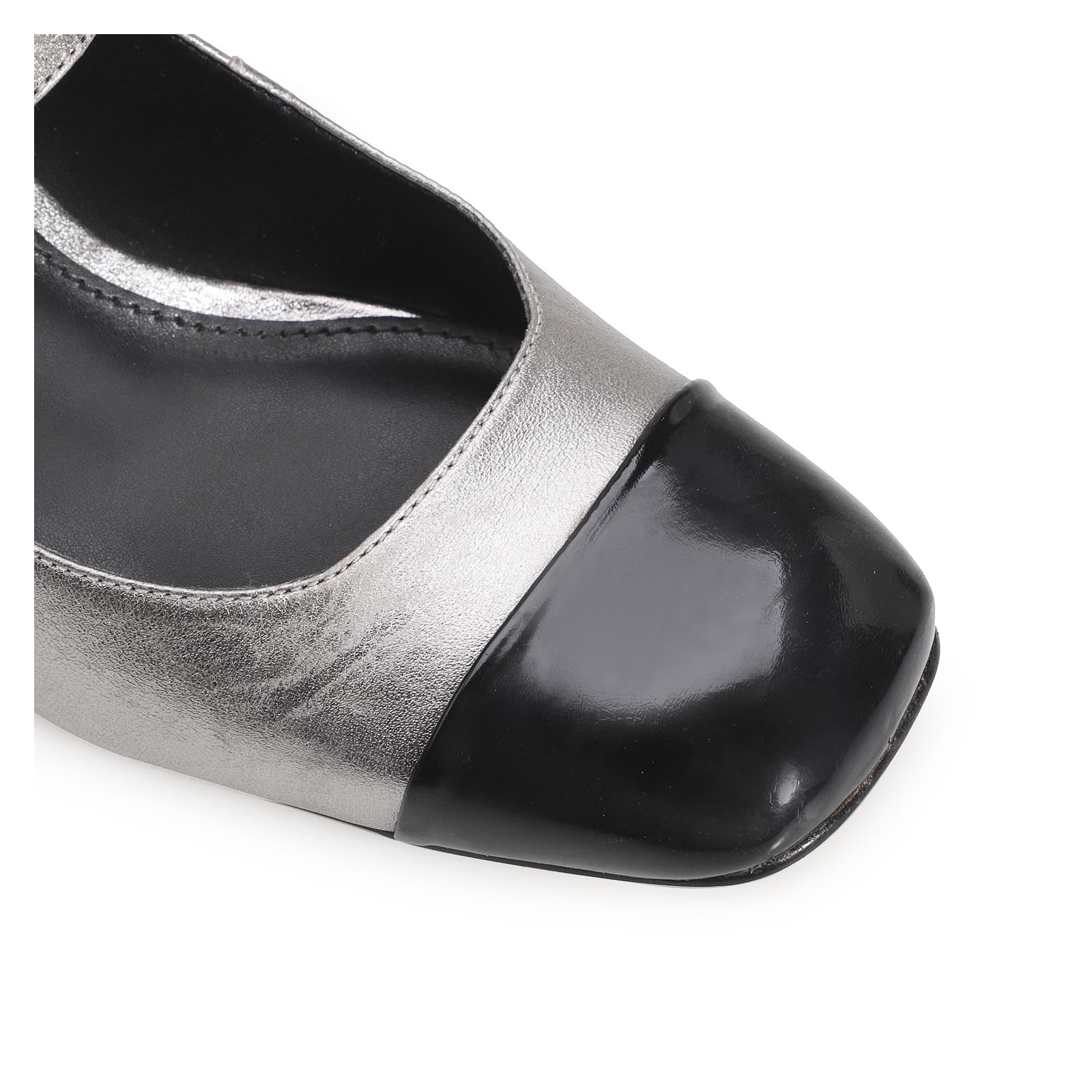 Scarpin Couro Prata