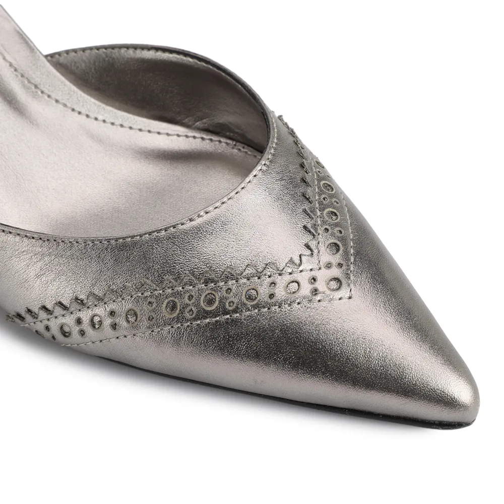 Scarpin Couro Prata - imagem 7