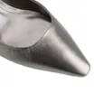 Scarpin Couro Prata - imagem 6