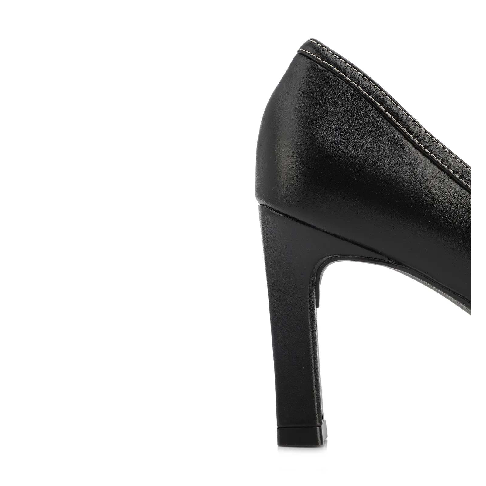 Scarpin Couro Preto