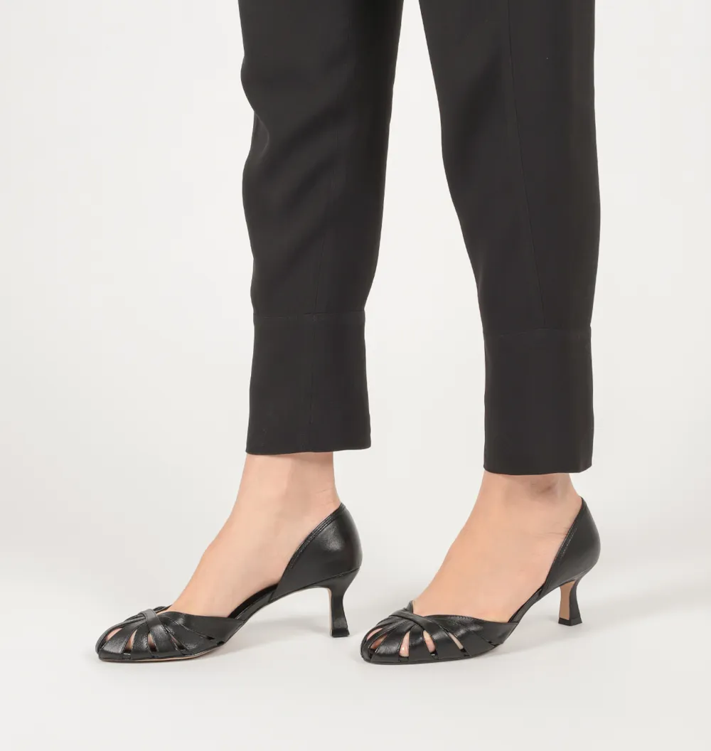 Scarpin Couro Preto - imagem 2