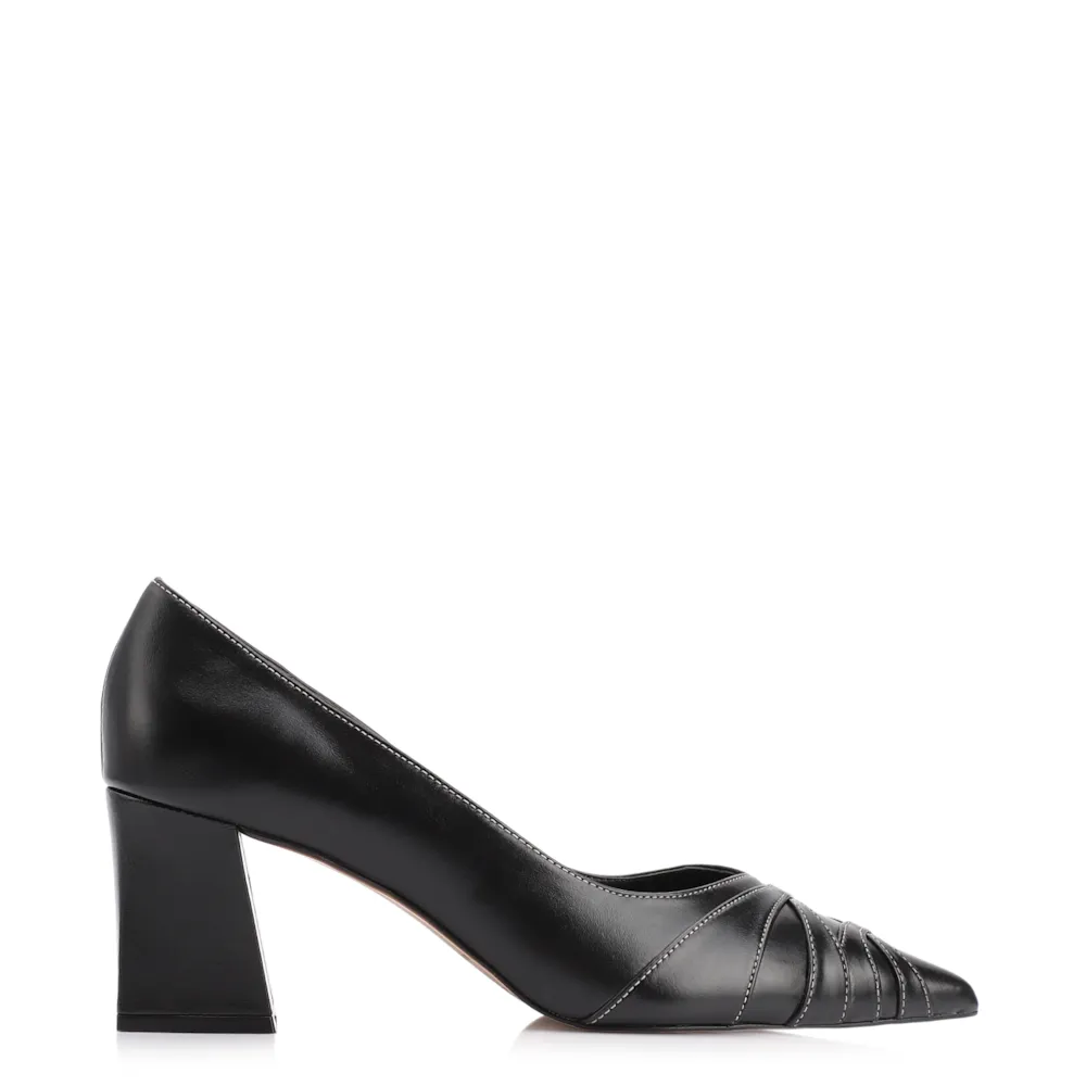 Scarpin Couro Preto - imagem 2