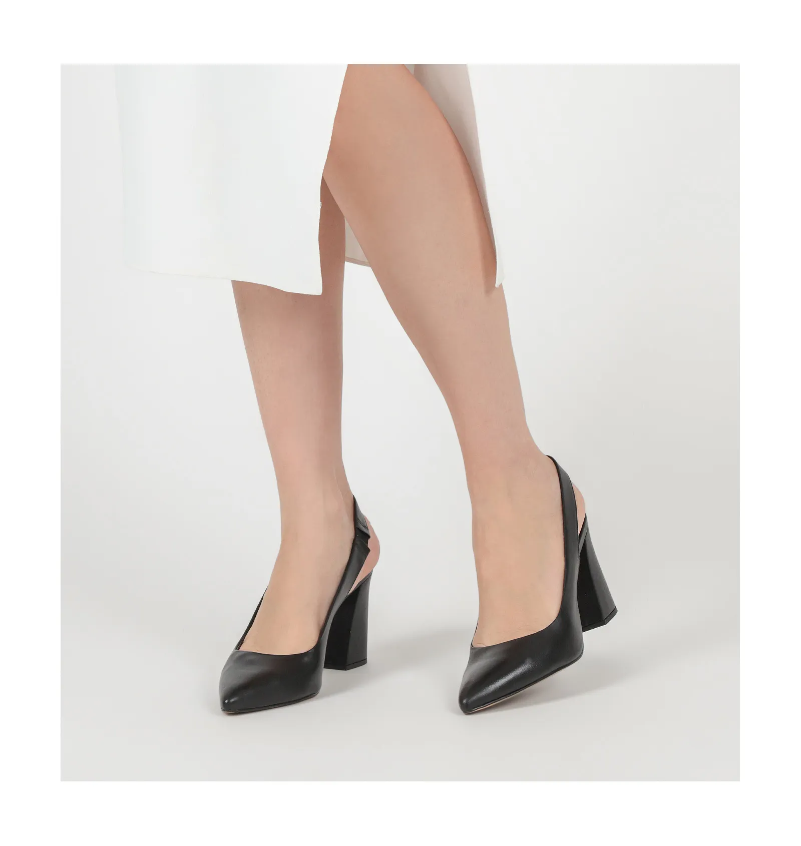 Scarpin Couro Preto