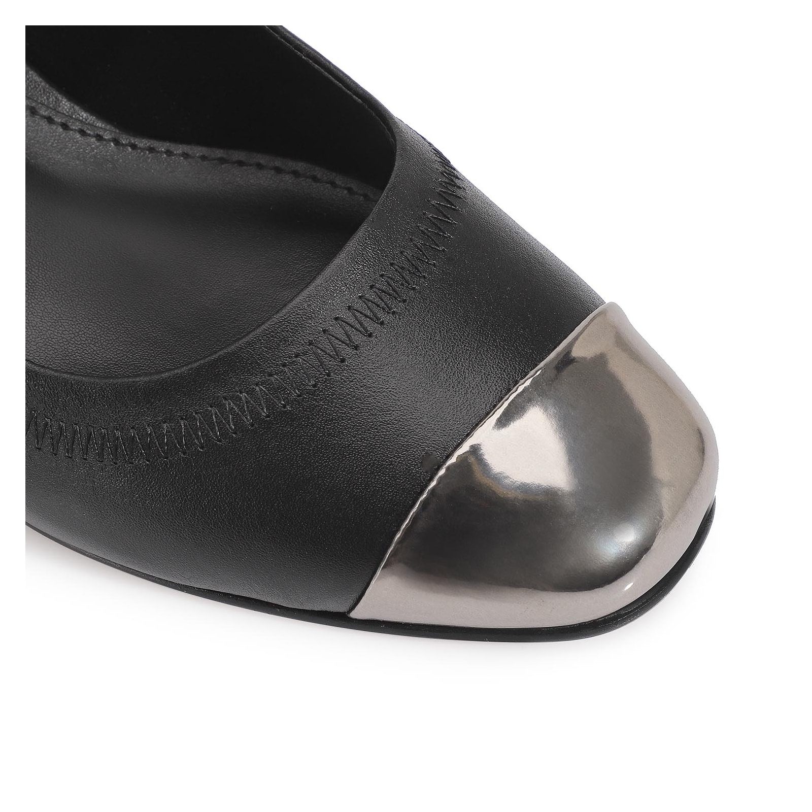 Scarpin Couro Preto