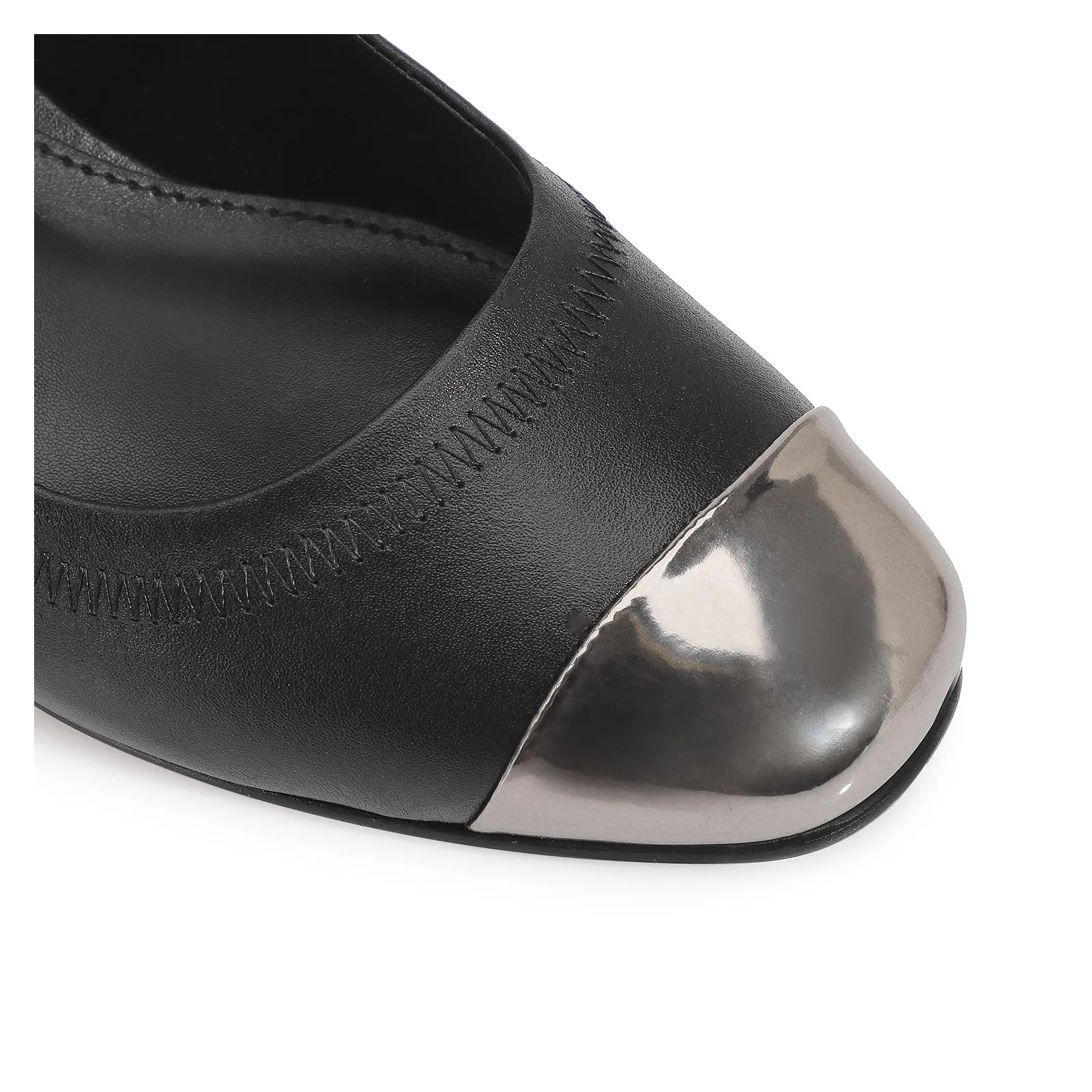 Scarpin Couro Preto