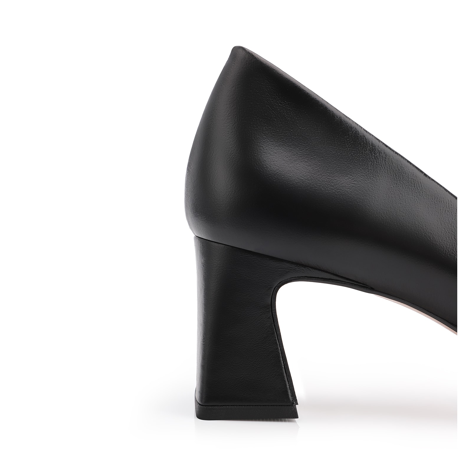 Scarpin Couro Preto
