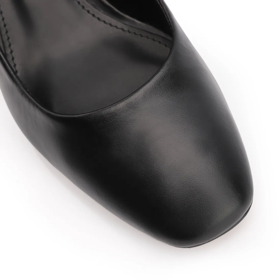 Scarpin Couro Preto - foto 6