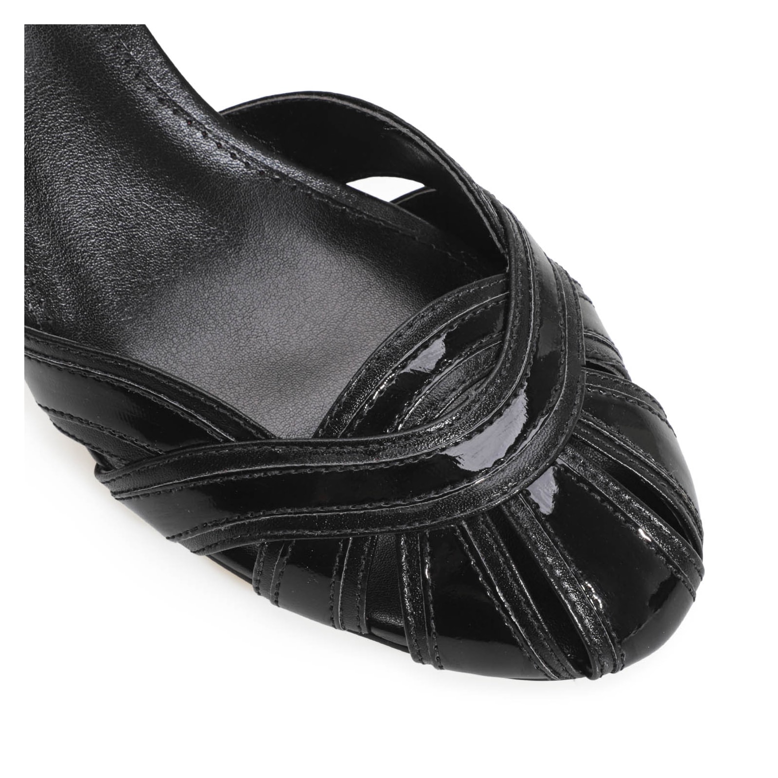 Scarpin Couro Preto/Verniz Preto