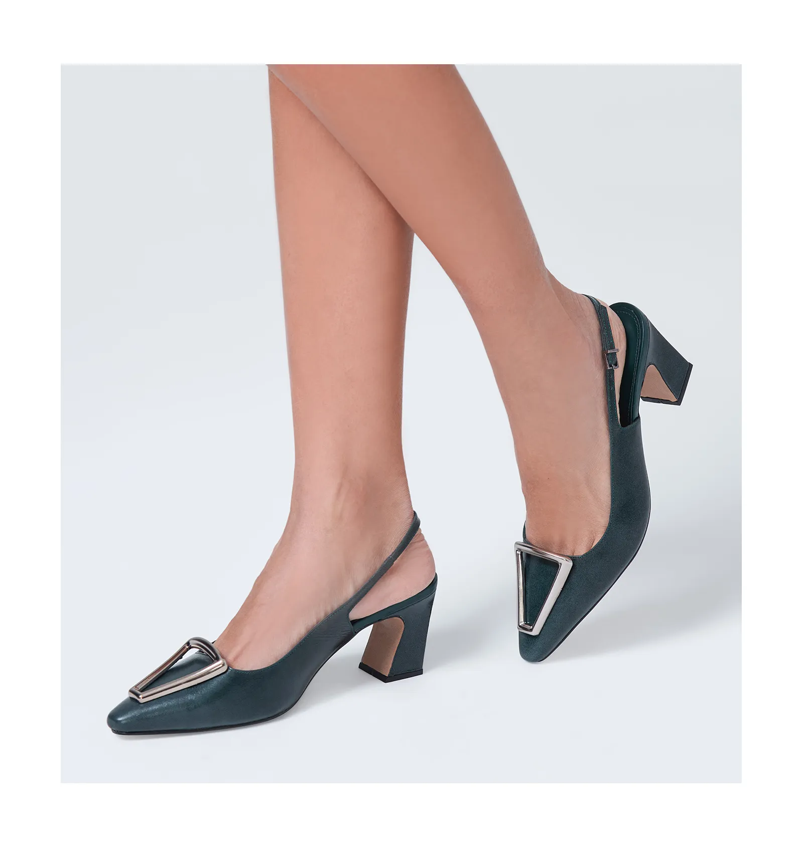 Scarpin Couro Verde