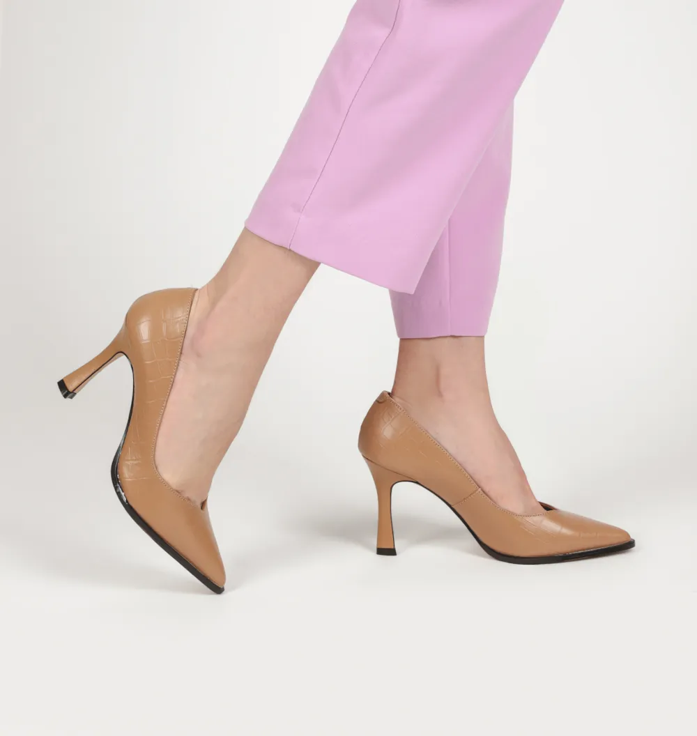 Scarpin Croco Couro Bege - imagem 2