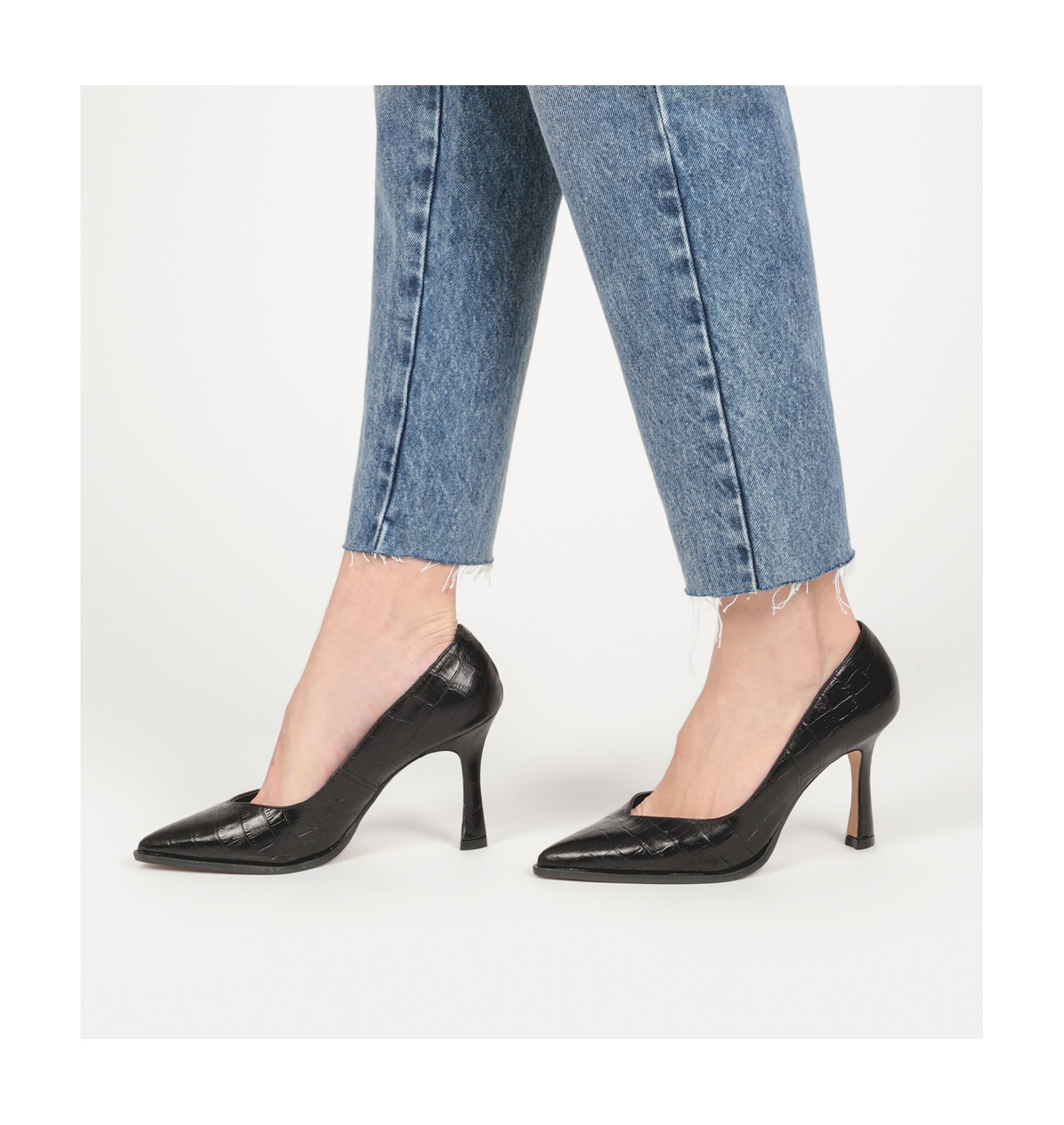 Scarpin Croco Couro Preto
