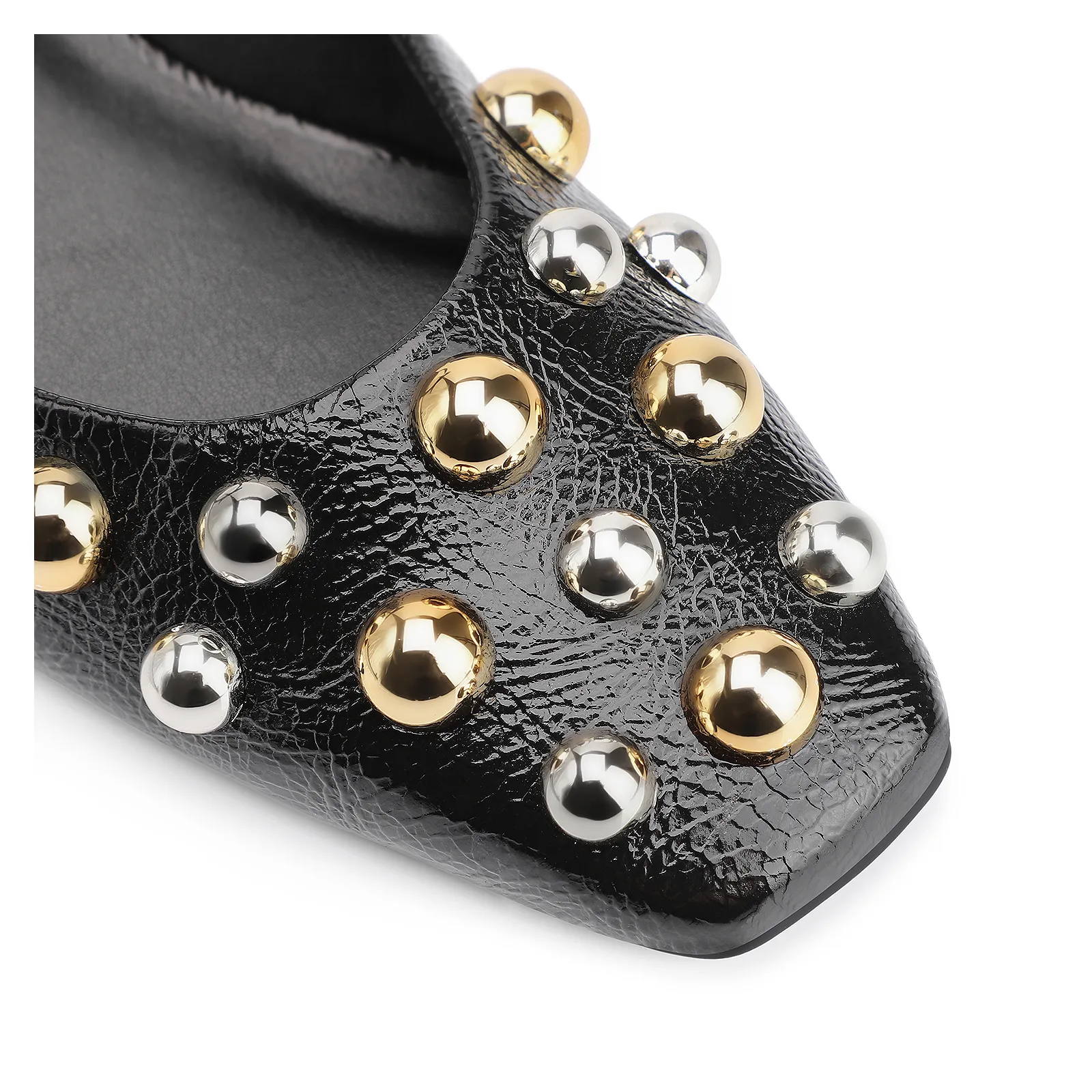 Scarpin Esferas Verniz Preto
