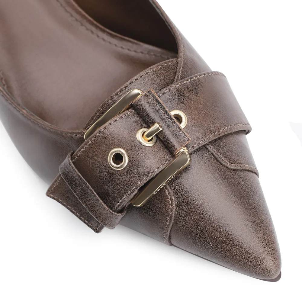 Scarpin Fivela Couro Estonado Marrom - imagem 6