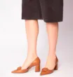 Scarpin Fivela Couro Marrom - imagem 2
