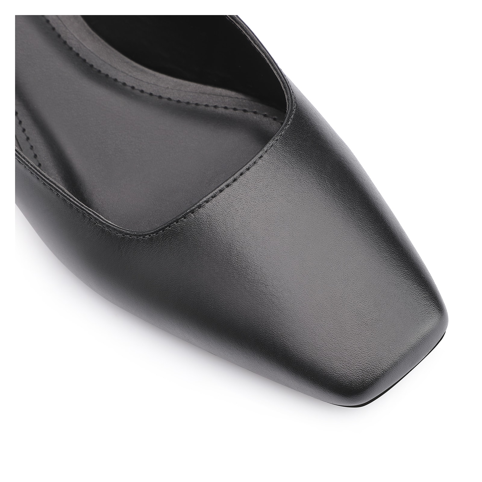 Scarpin Fivela Couro Preto