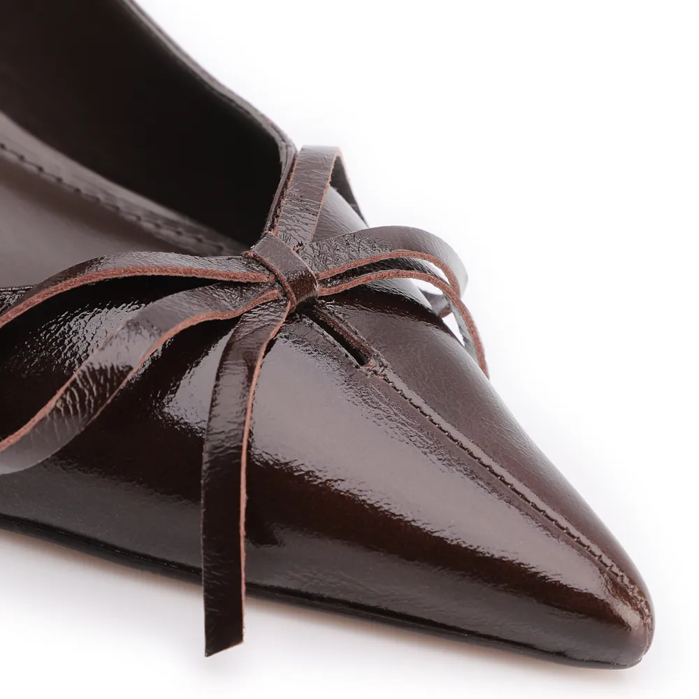 Scarpin Marrom Escuro Salto Baixo Couro Slingback Maxi Laço - imagem 9