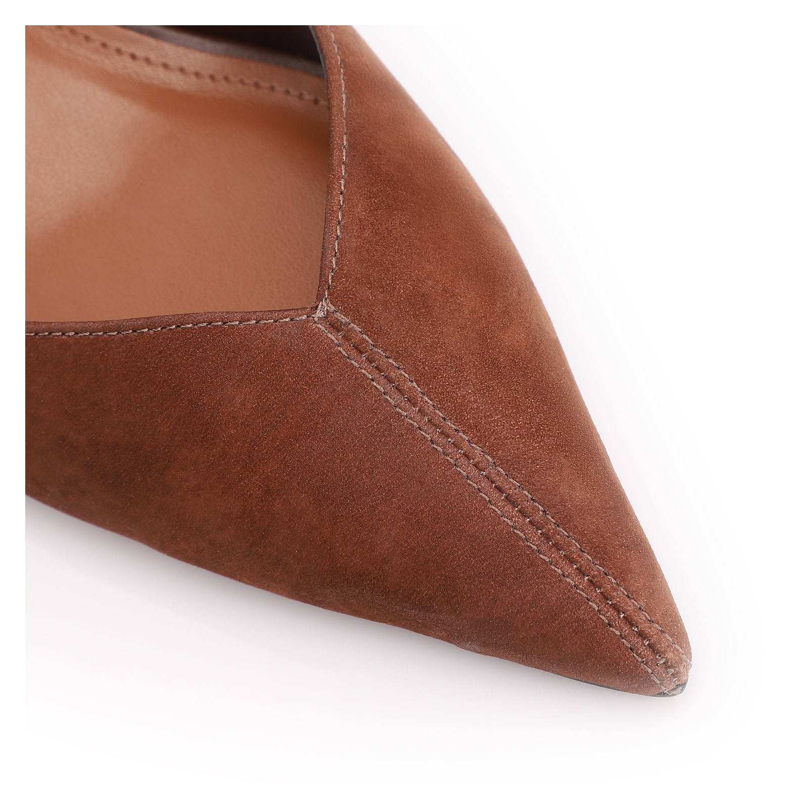 Scarpin Marrom Salto Baixo Fino Couro Nobuck Slingback