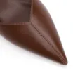 Scarpin Marrom Salto Baixo Fino Couro Slingback - imagem 6