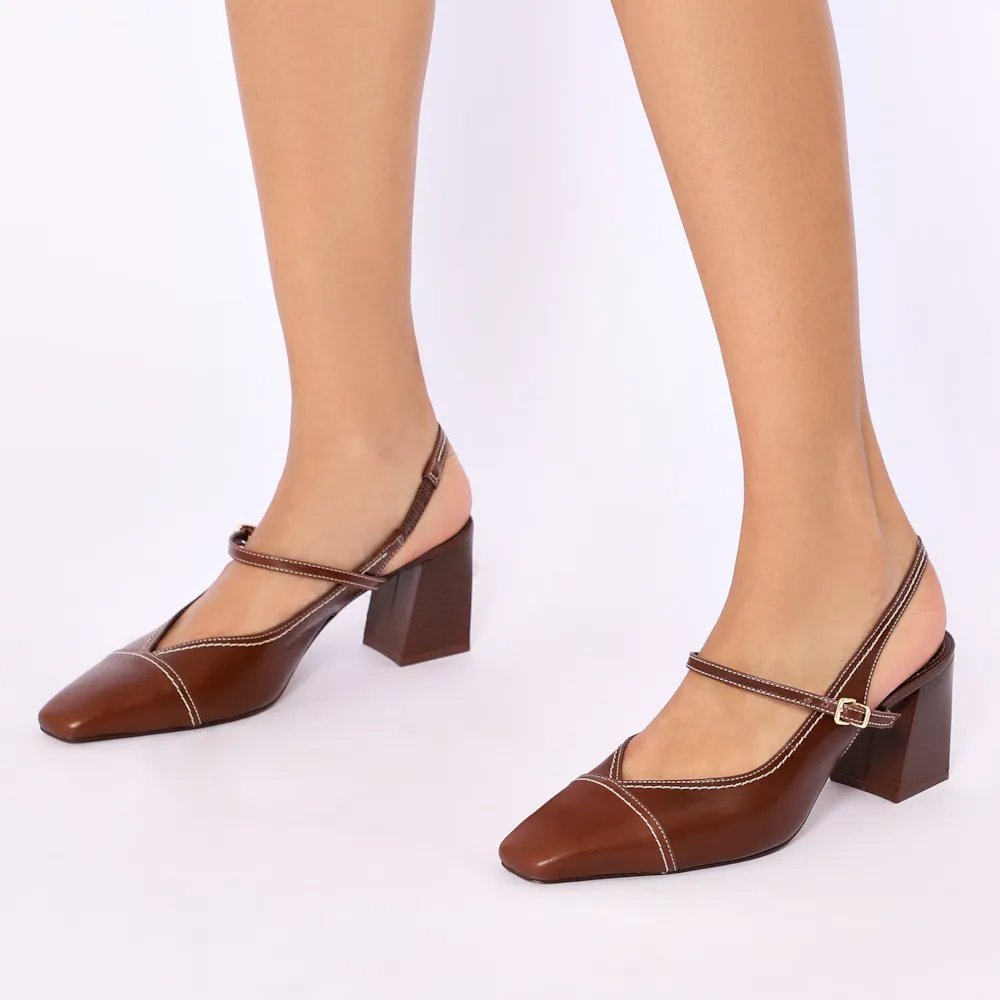 Scarpin Marrom Salto Bloco Médio Couro Pesponto Slingback - imagem 2