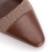 Scarpin Marrom Salto Fino Baixo Linho/Couro Slingback - imagem 6
