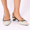 Scarpin Off White Salto Bloco Baixo Alt Ráfia Slingback Bicolor Laço - imagem 2
