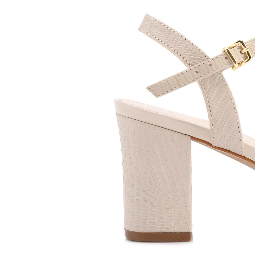 Scarpin Off White Salto Bloco Médio Couro Lezard Tiras - imagem 7