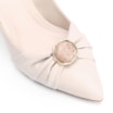 Scarpin Pedras Couro Off White - imagem 7