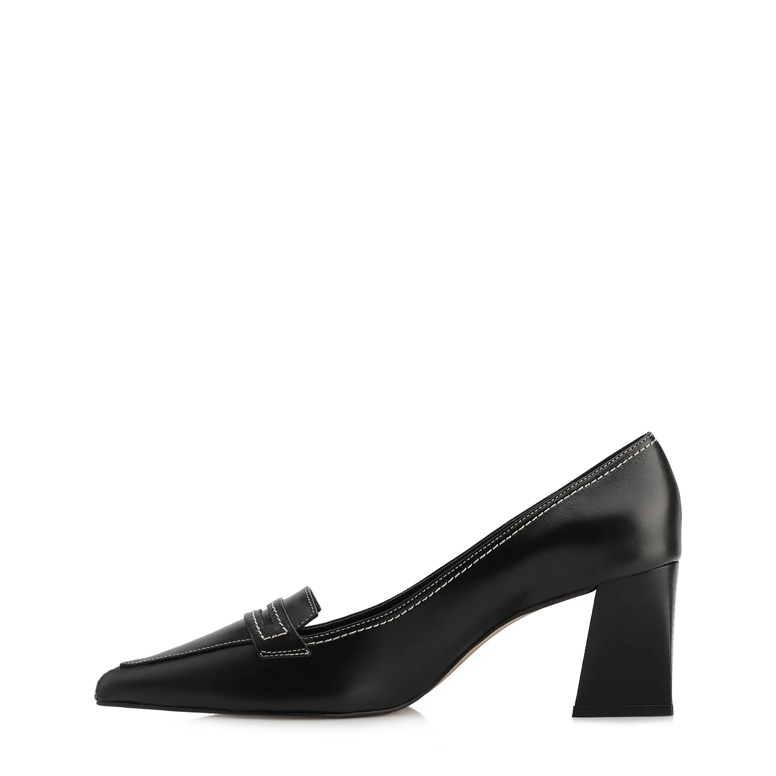 Scarpin Preto Salto Bloco Médio Couro Antique Bico Fino Pesponto
