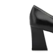 Scarpin Preto Salto Bloco Médio Couro Antique Bico Fino Pesponto - imagem 7