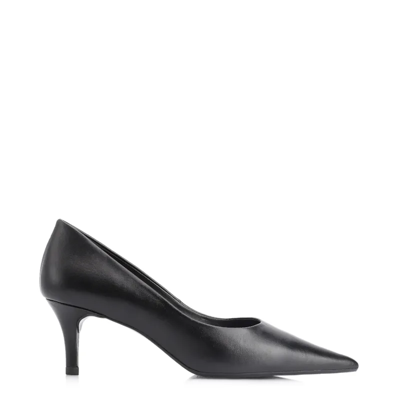 Scarpin Preto Salto Fino Baixo Couro Classic - foto 3