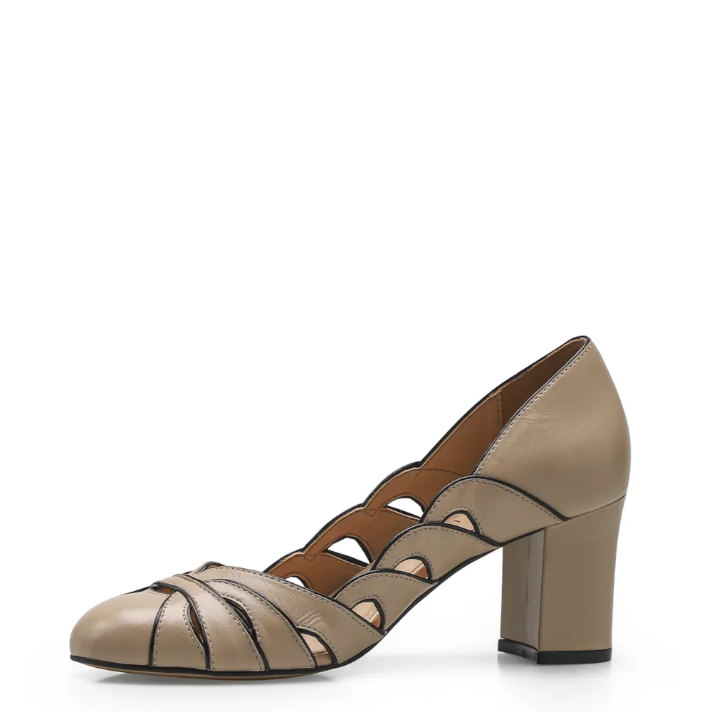 Scarpin Recortes Couro Bege/Preto - imagem 4
