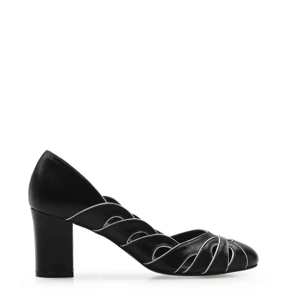 Scarpin Recortes Couro Preto/Off White - imagem 2