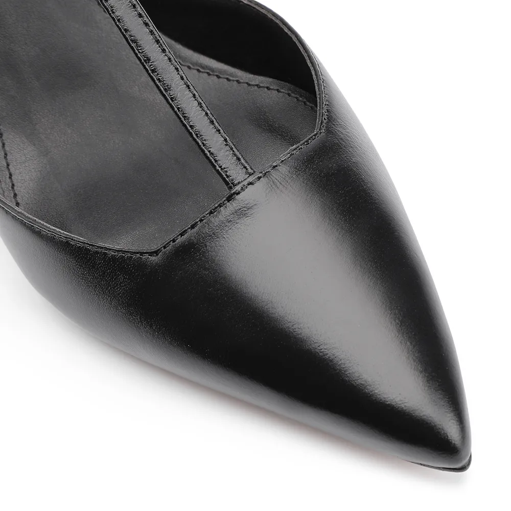 Scarpin Salto Kitten Couro Preto - imagem 6