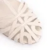 Scarpin Tira t Couro Off White - imagem 6