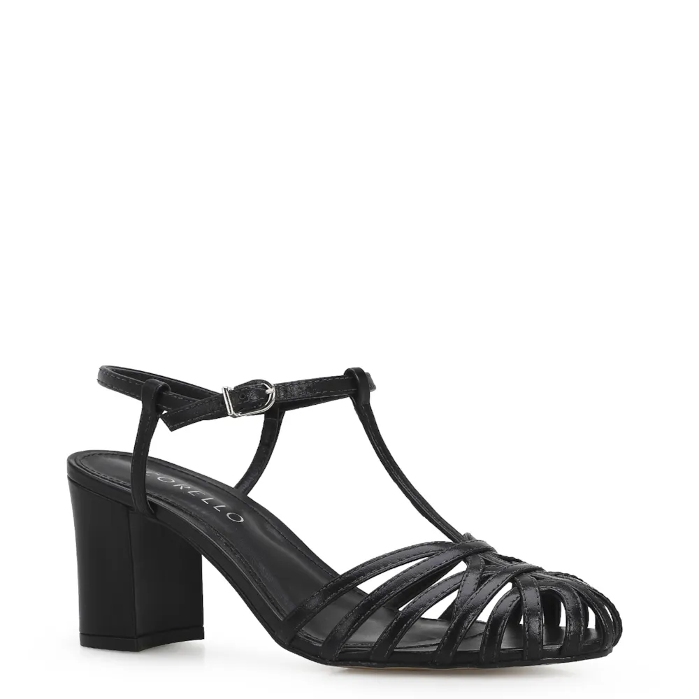 Scarpin Tira t Couro Preto