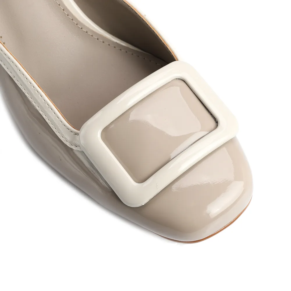 Scarpin Verniz Bege/Branco - imagem 6