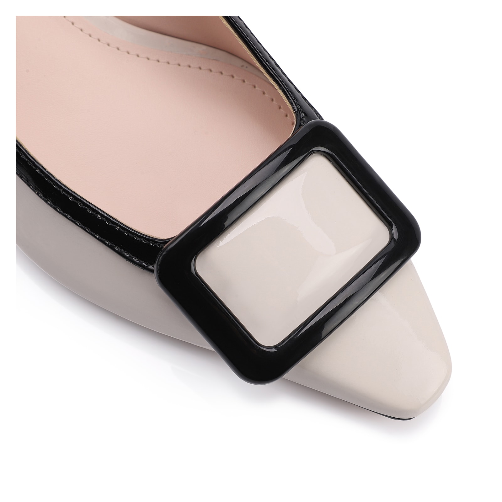 Scarpin Verniz Off White/Preto