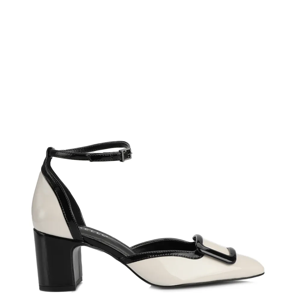 Scarpin Verniz Off White/Preto - imagem 3