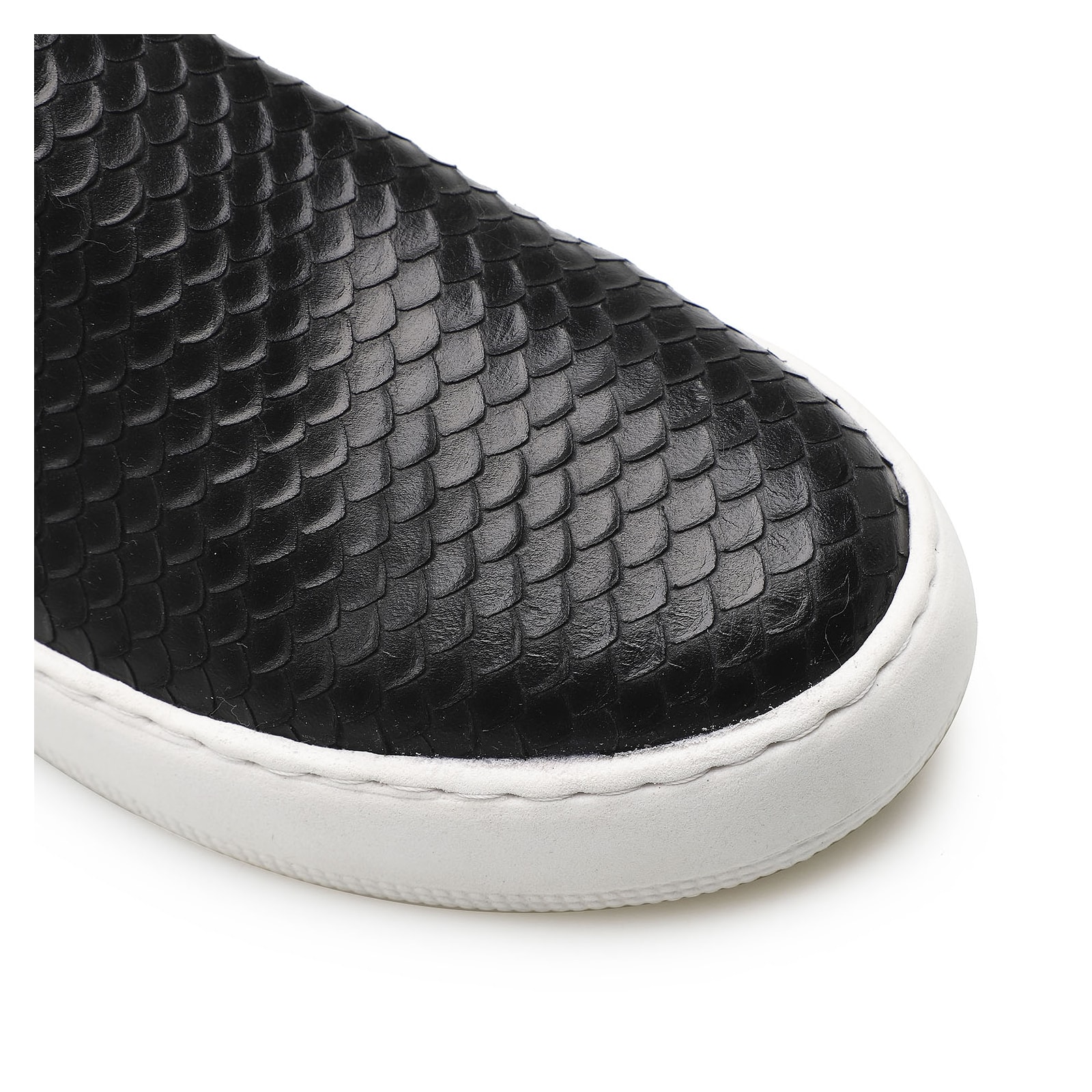 Slip On Couro Python Escamado Preto