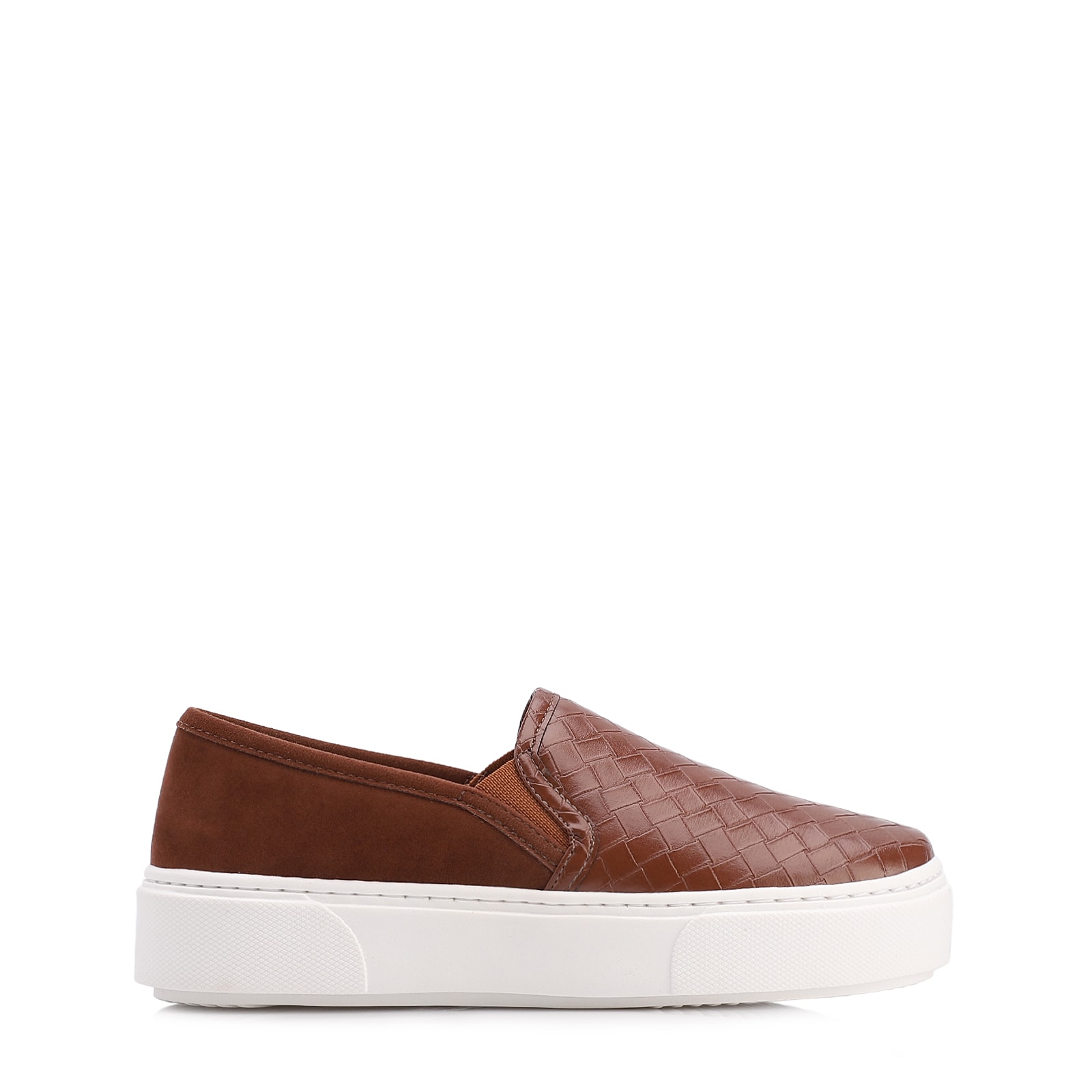 Slip On Marrom Alt/ Camurça Textura Tressê