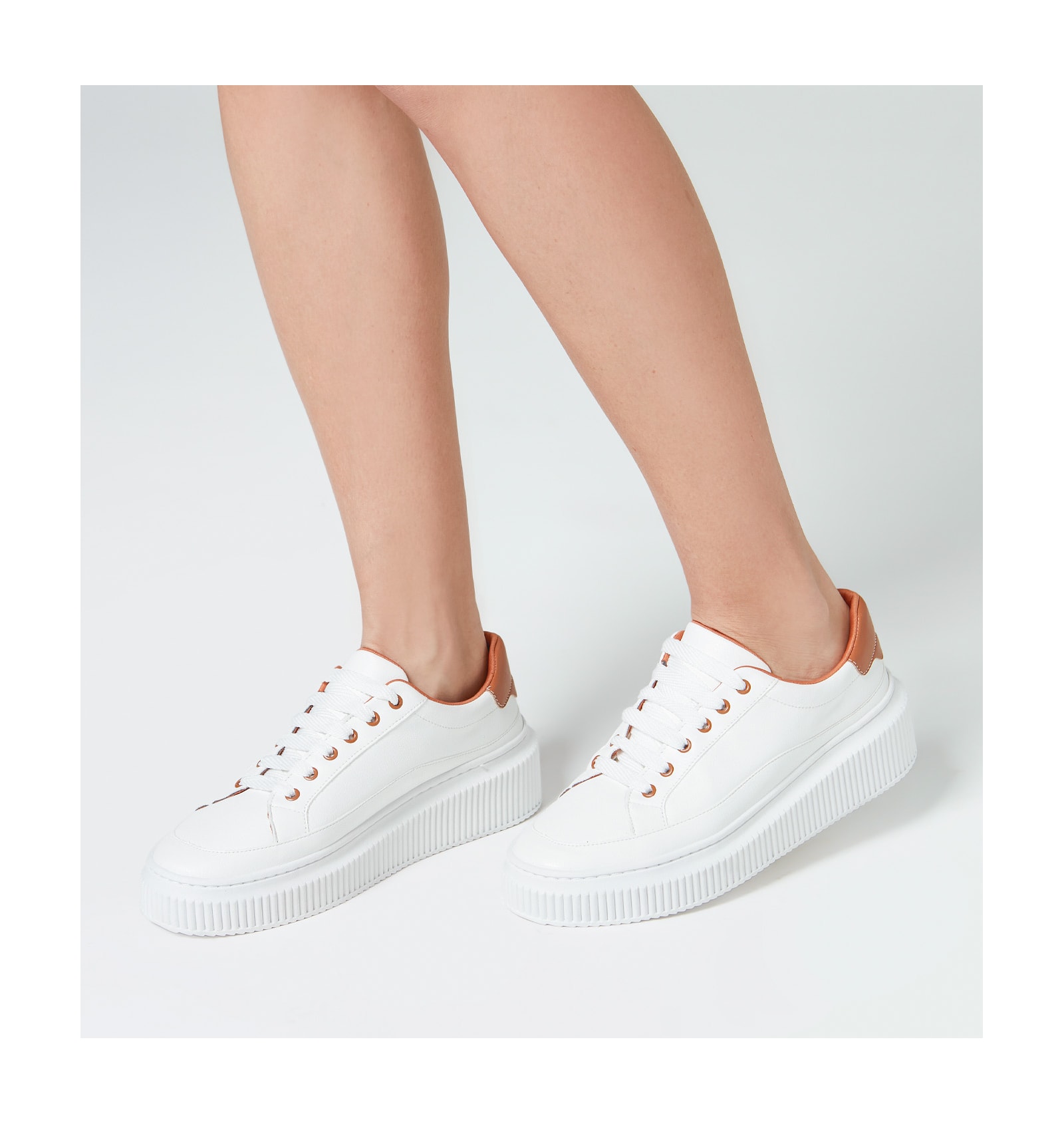 Tênis Alt Branco/Caramelo