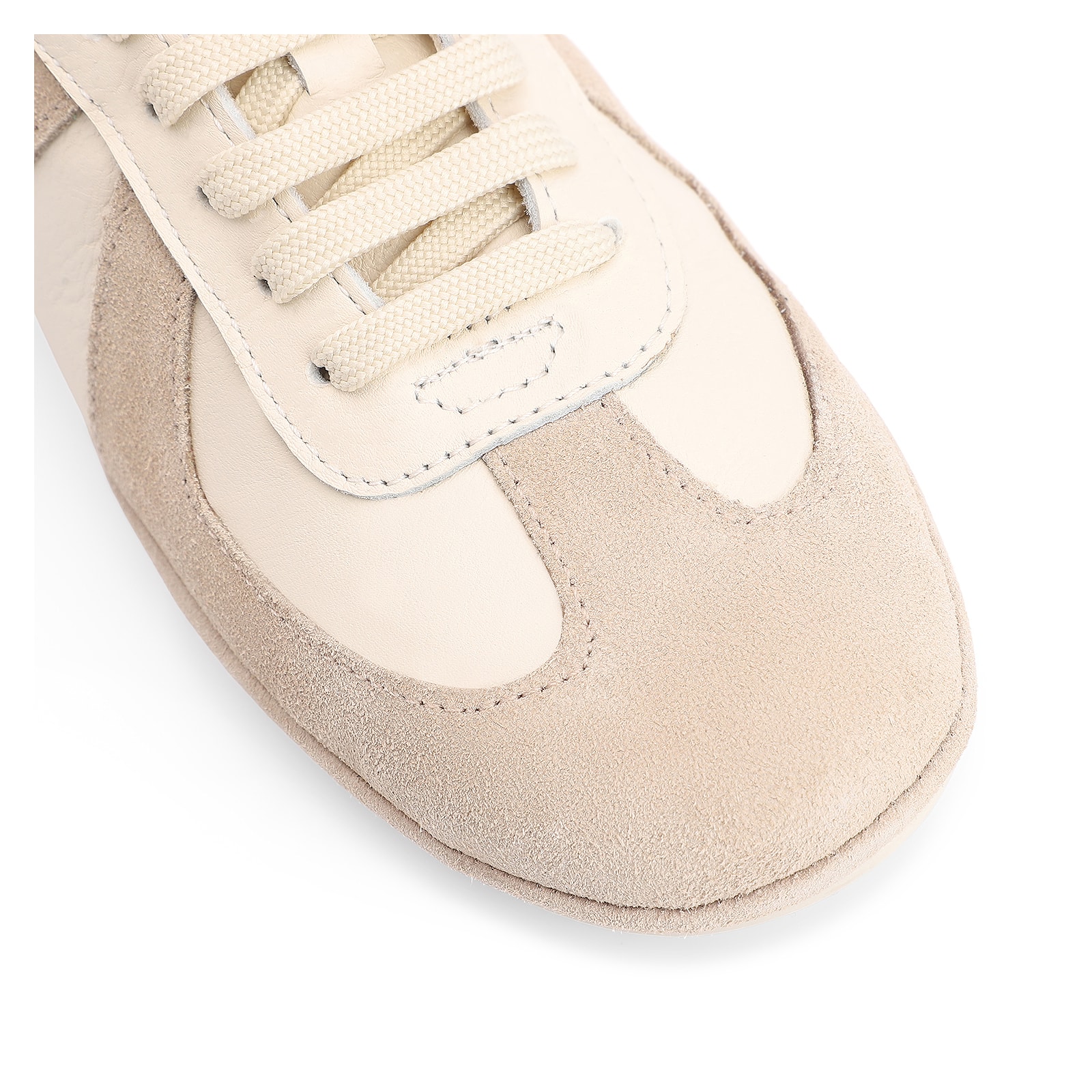 Tênis Couro Off White/Couro Camurça Cinza
