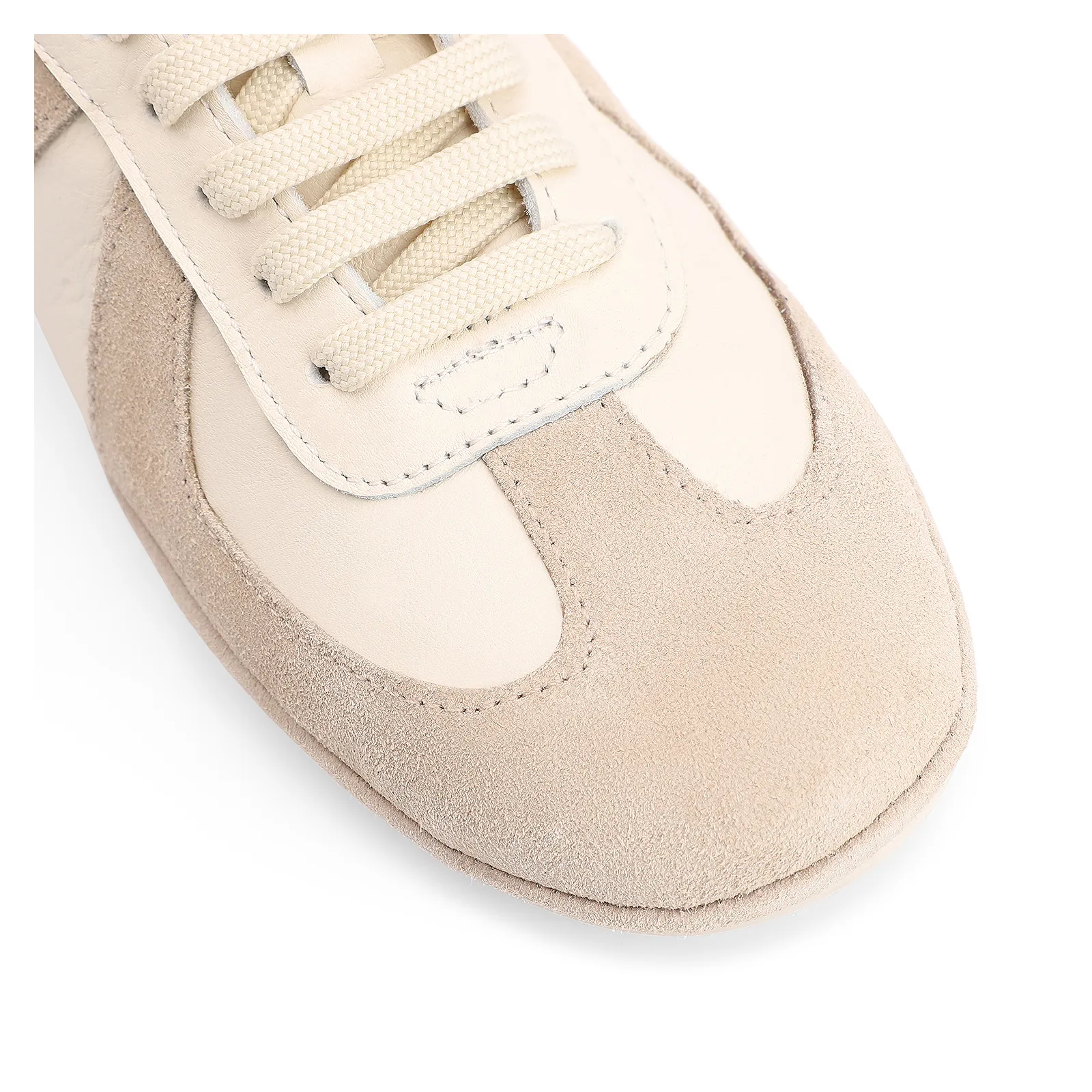 Tênis Couro Off White/Couro Camurça Cinza