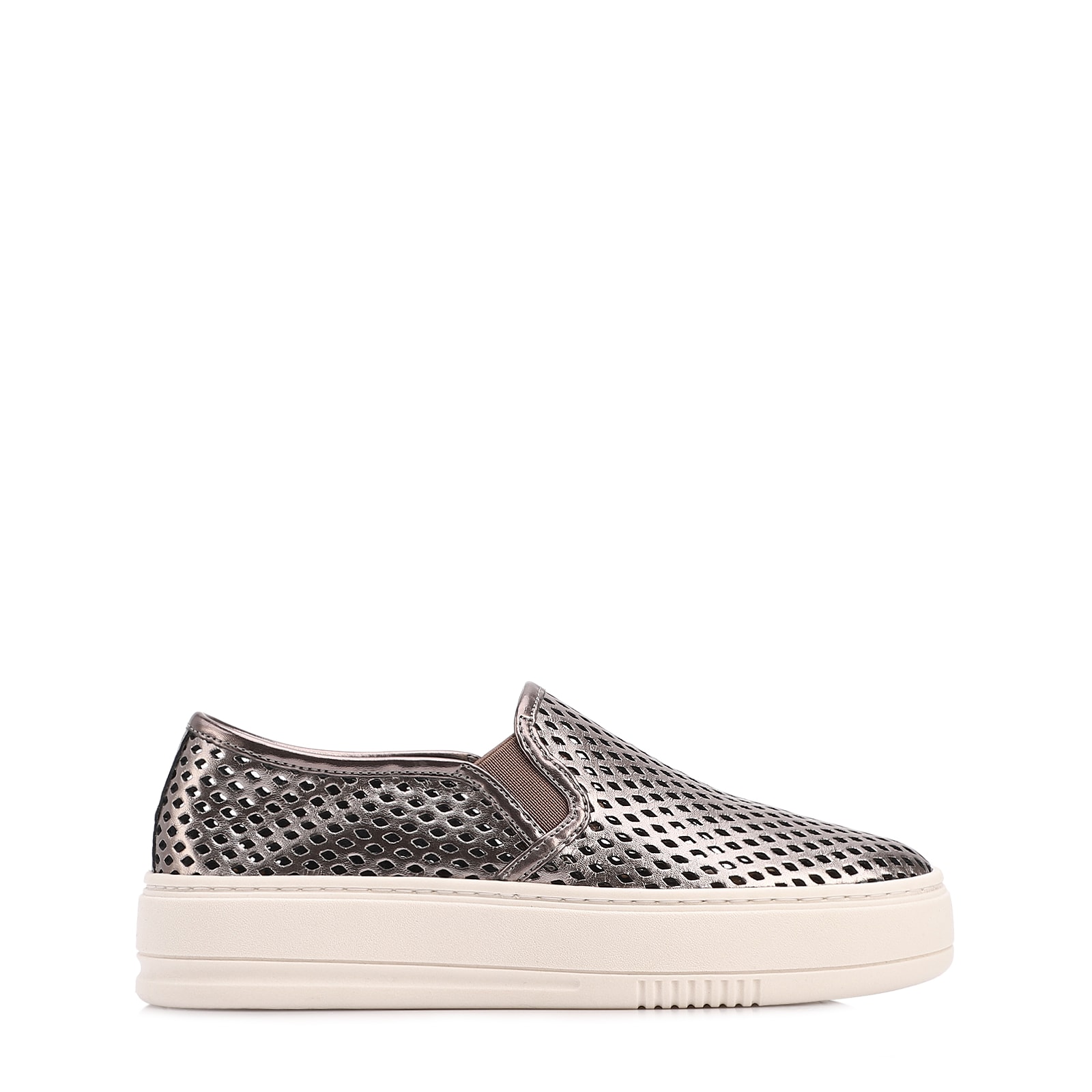 Tênis Prata Couro Recortes Slip On