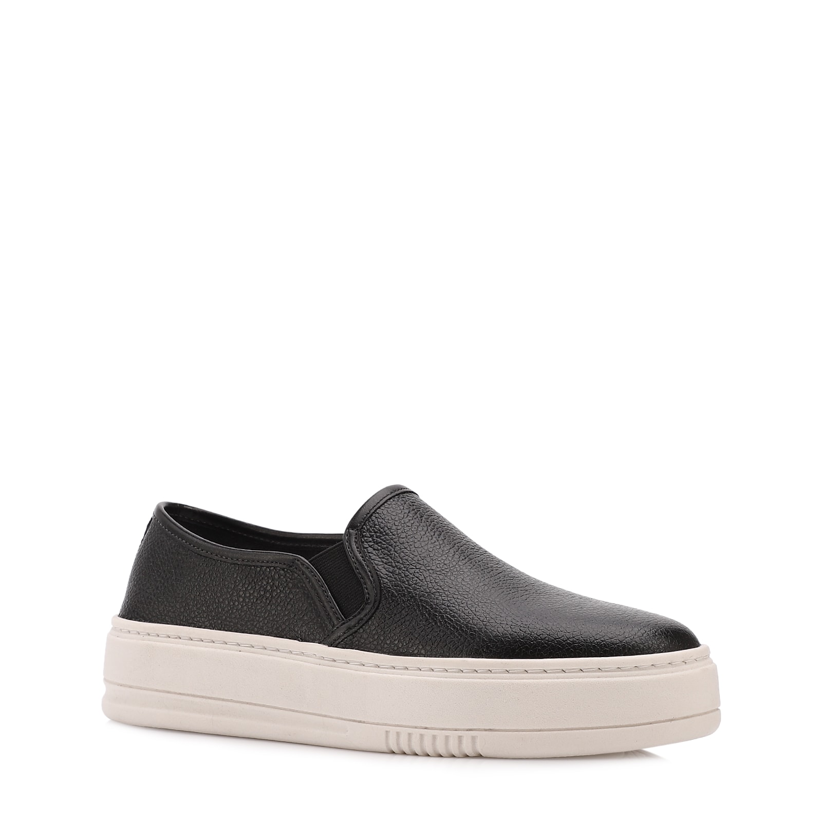 Tênis Preto Couro Slip On