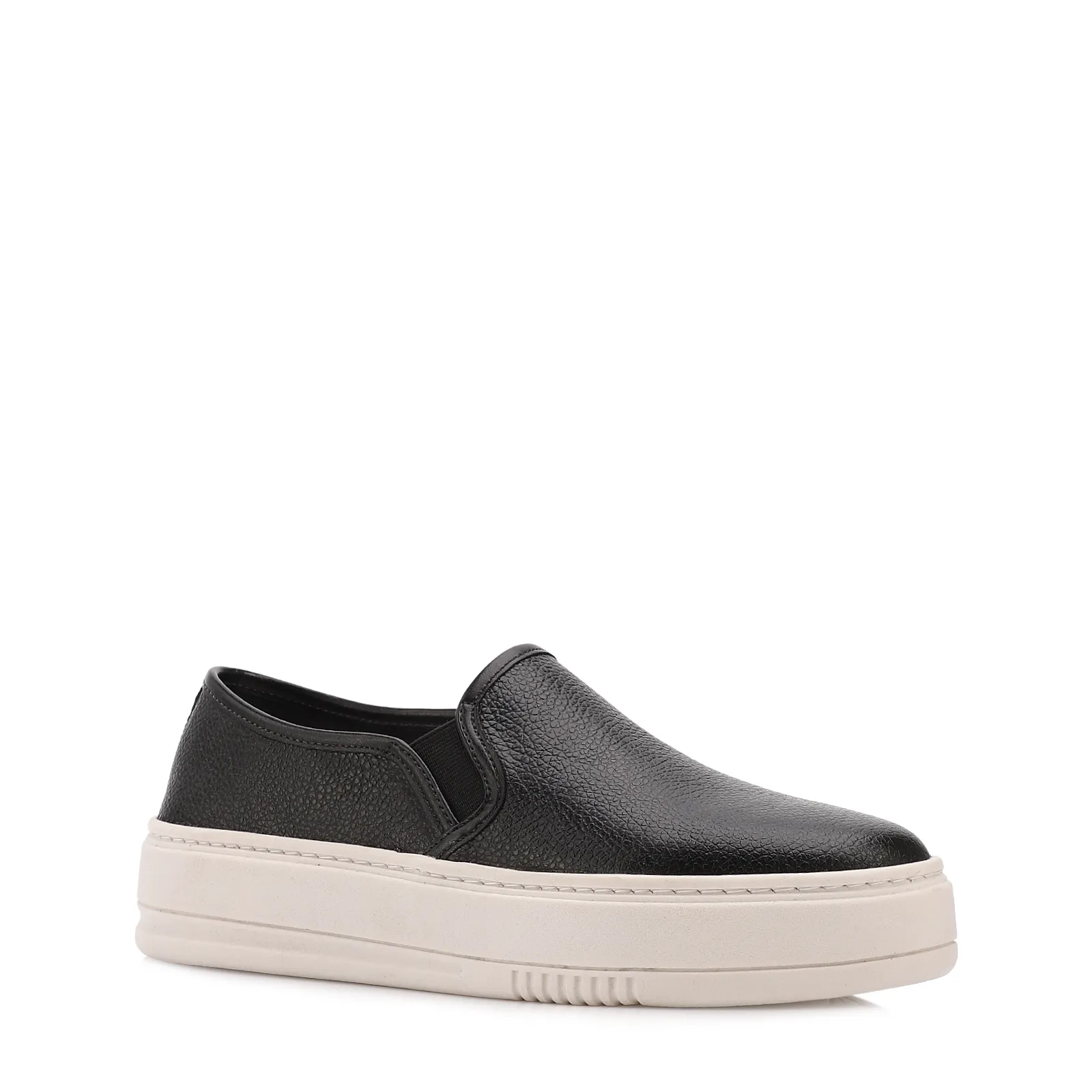 Tênis Preto Couro Slip On