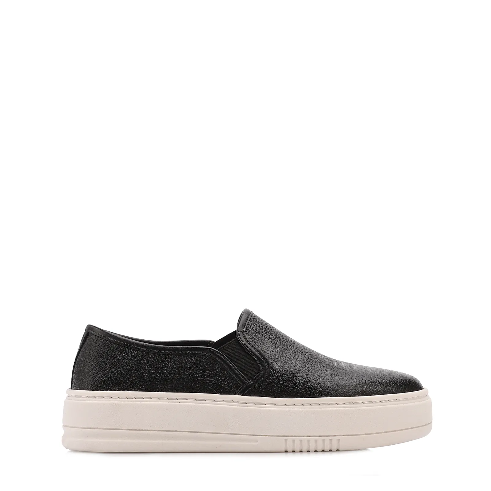 Tênis Preto Couro Slip On