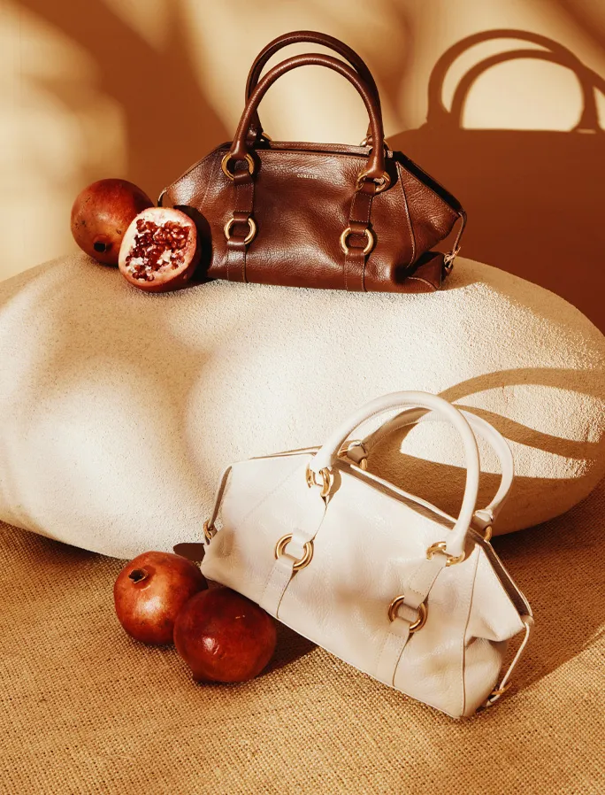 Bolsa Tote Média Couro Antique Marrom Escuro Argolas Douradas